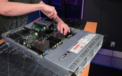 哪个linux适合做服务器