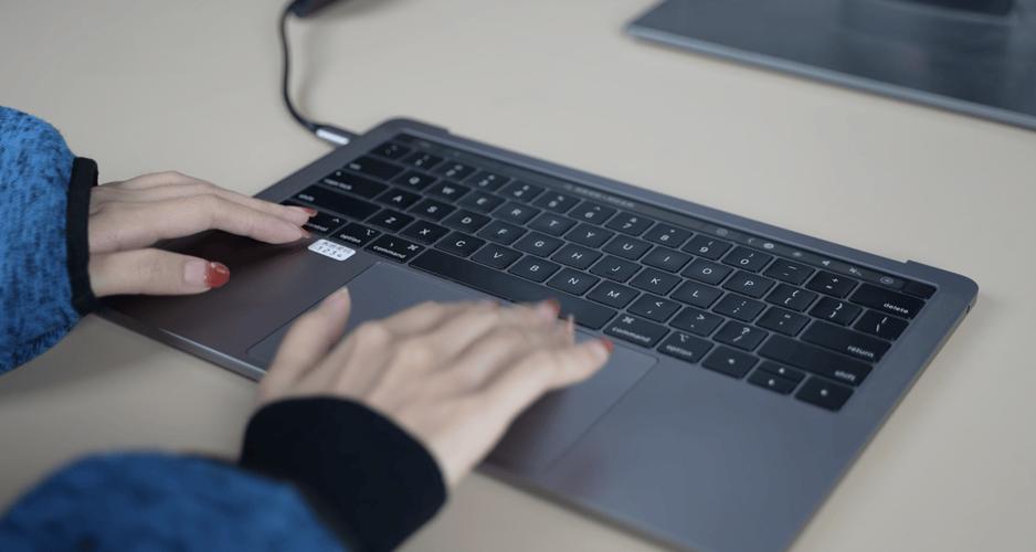 电脑24小时耗电量到底多少？-图3