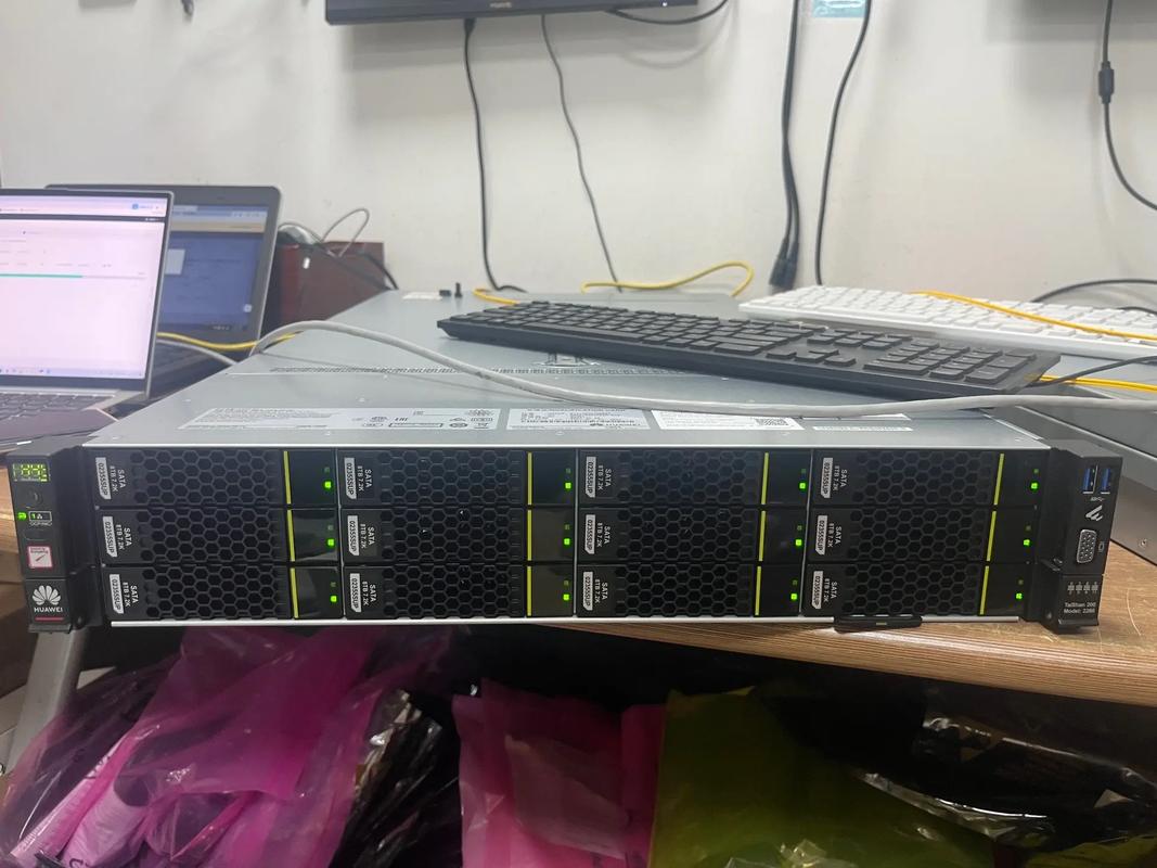 CentOS6.5 Web服务器如何搭建与配置？-图1