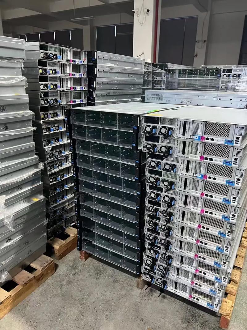 网站服务器租用与托管，选哪种更合适？-图1