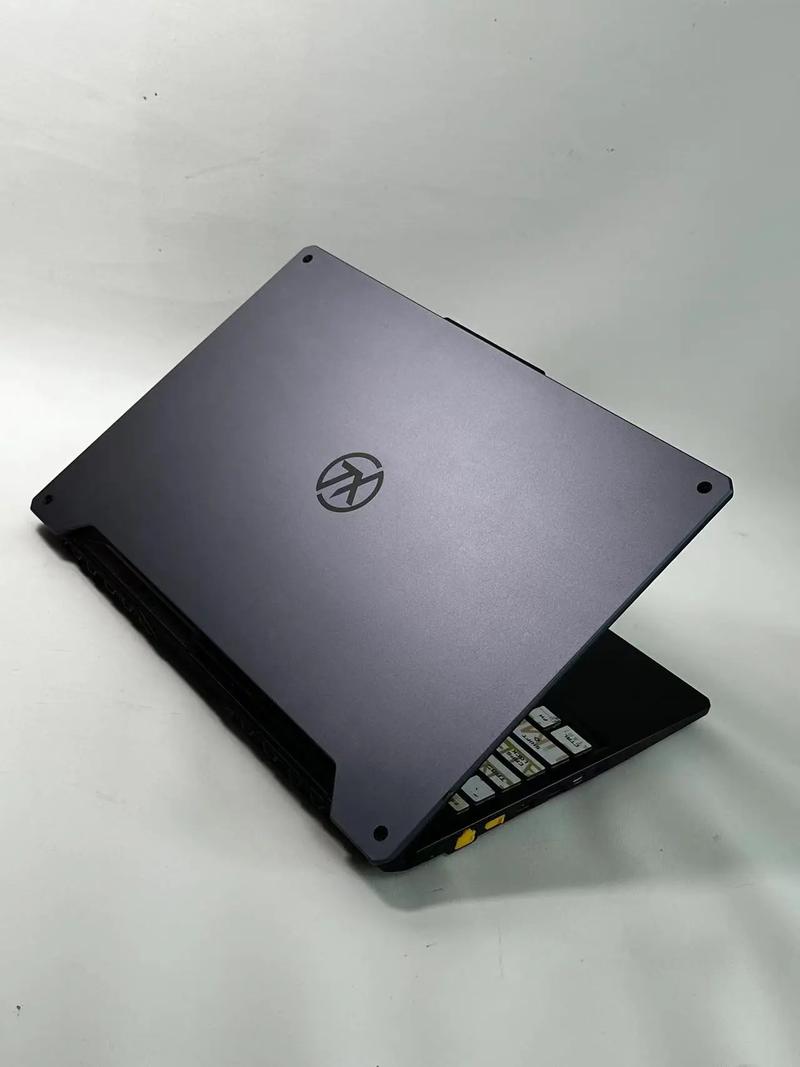 华硕电脑是哪个国家的品牌？-图2